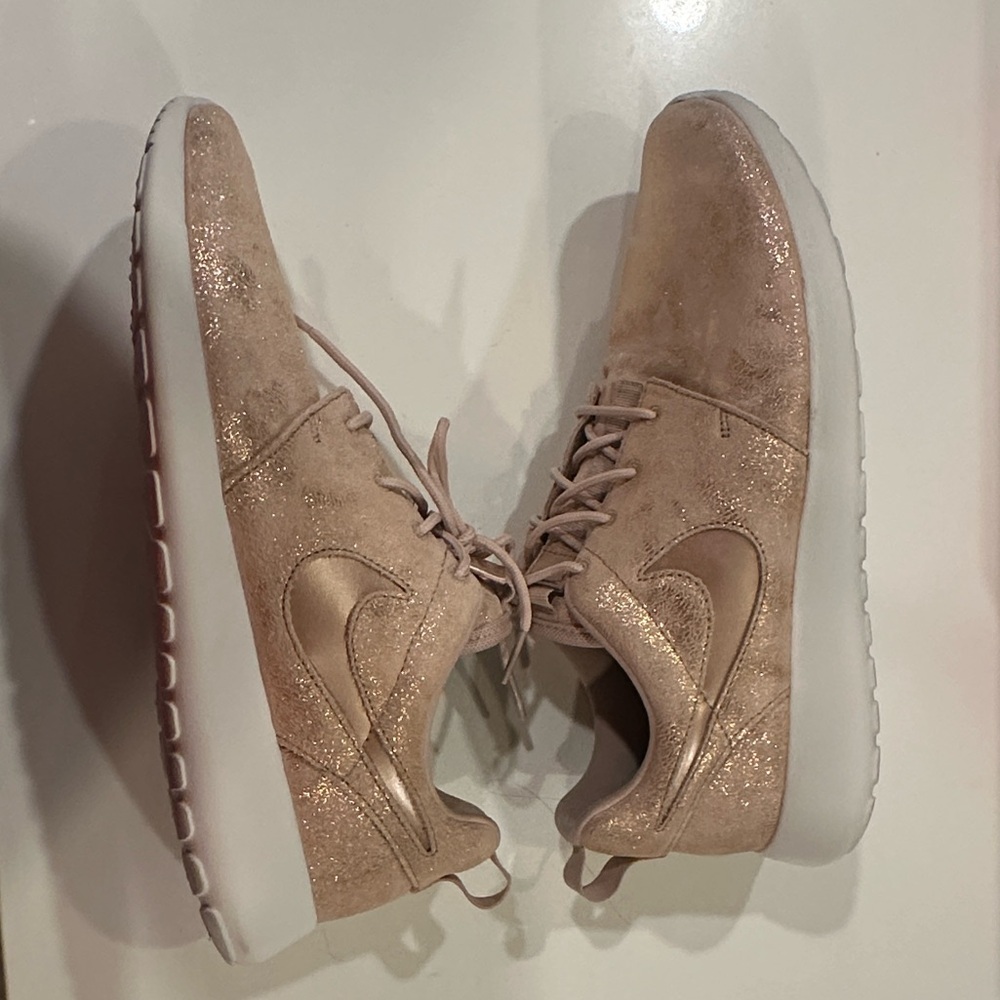 Nike Roshe One Prom Rose Gold Sparkling Women's Sneakers